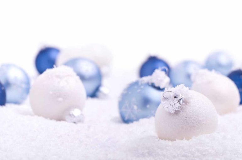 ❄️ Schnee im Magen oder im Fell? So helfen Sie Ihrem Hund sicher durch den Winter Von Dr. Andrianaly, Tierarztpraxis am Wormser Platz – Ihr Tierarzt Stuttgart Der erste Schnee verwandelt Stuttgart